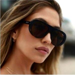 Quay Sunglasses 😎